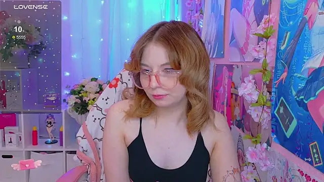 Coconut Mia online show from June 3, 1:46 pm