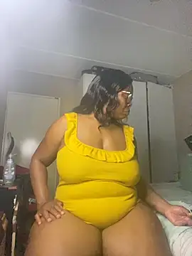 Nomthie online show from November 26, 9:27 pm