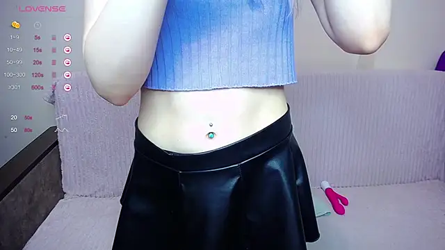 Olivia Graceee online show from December 7, 9:06 am