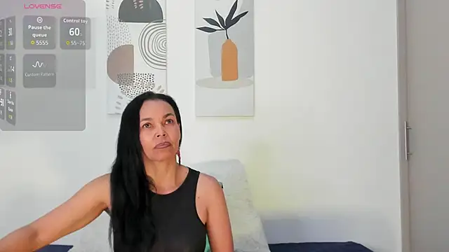 Evawalker  online show from December 3, 3:03 am