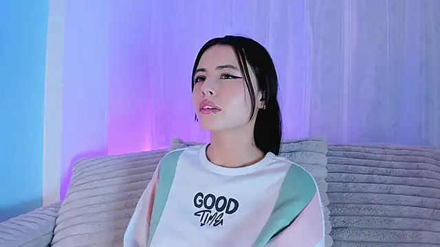 EmilyWithe online show from March 6, 11:12 pm