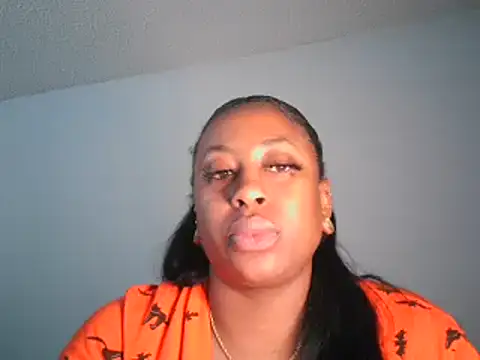 Snapshot of Nyxie_Chaos chatting on February 10, 2:59 pm Nyxie Chaos online show from February 10, 2:59 pm
