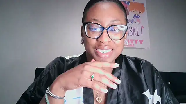Snapshot of Nyxie_Chaos chatting on September 17, 12:40 pm Nyxie Chaos online show from September 17, 12:40 pm