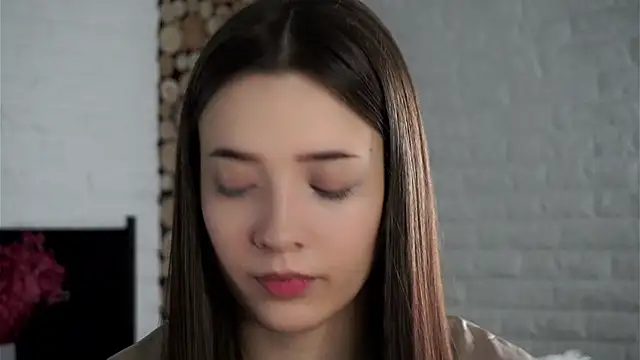 LowOncoming online show from February 5, 1:37 am