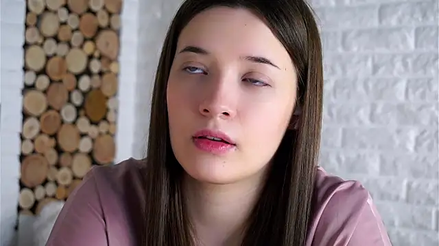 LowOncoming online show from September 19, 1:40 am