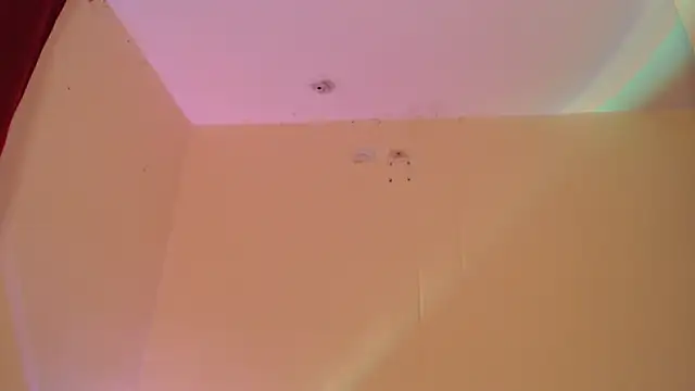 Snapshot of _maiahairy_ chatting on December 31, 1:47 am  maiahairy  online show from December 31, 1:47 am