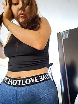  maiahairy  online show from December 22, 12:35 pm