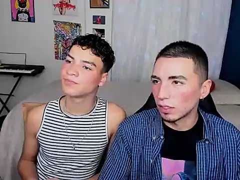 Snapshot of sweet_boys_xx chatting on March 4, 12:12 pm sweet boys xx online show from March 4, 12:12 pm