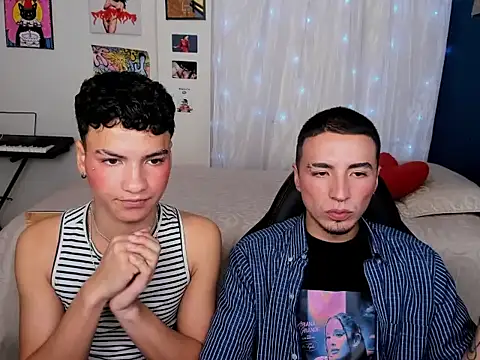 Snapshot of sweet_boys_xx chatting on March 4, 3:37 pm sweet boys xx online show from March 4, 3:37 pm