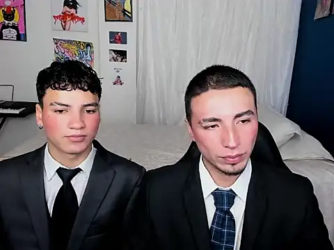 Snapshot of sweet_boys_xx chatting on March 9, 12:09 pm sweet boys xx online show from March 9, 12:09 pm