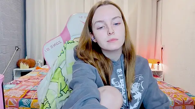 Wild  flowers online show from November 26, 6:31 pm