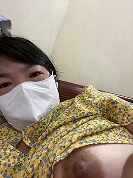 Hachi Sweetbabie  online show from April 4, 9:34 pm