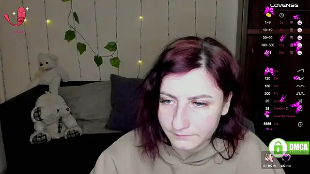 Muse kitty jenia online show from February 17, 9:30 pm