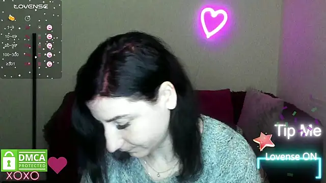 Muse kitty jenia online show from November 16, 6:30 am