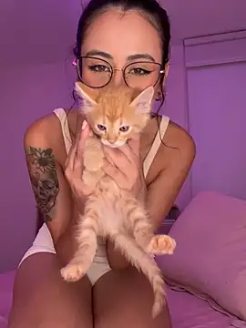 juanasnz99 online show from December 3, 4:03 am