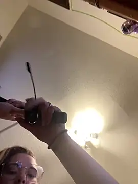 Snapshot of Lalalynn chatting on October 21, 7:25 pm Lalalynn online show from October 21, 7:25 pm