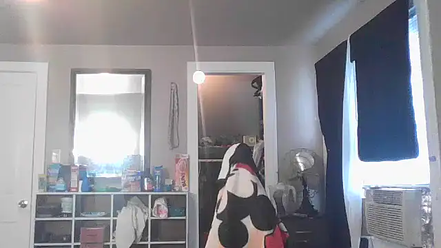 Lalalynn online show from June 10, 12:59 pm
