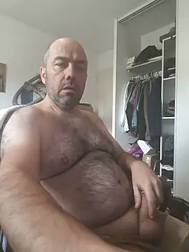 Snapshot of veryverybigdick45 chatting on June 4, 9:37 am veryverybigdick45 online show from June 4, 9:37 am