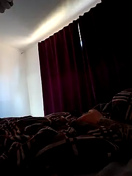 PAULMAXLEO online show from March 4, 9:26 am