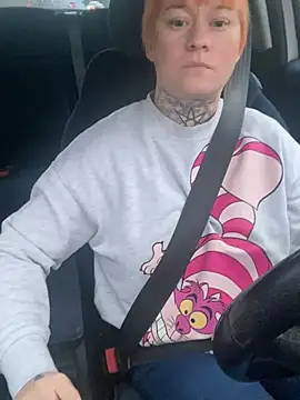 poussichienne online show from March 16, 5:44 am