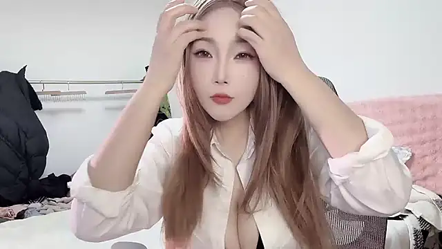 XinBaoa 156 online show from March 2, 11:50 am