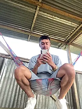 Snapshot of Kevin_Torres chatting on January 7, 1:14 pm Kevin Torres online show from January 7, 1:14 pm