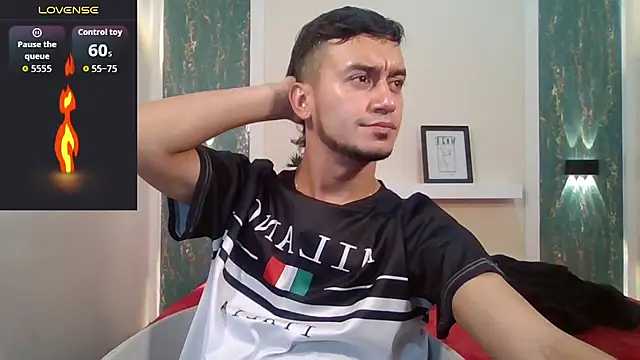 Snapshot of Kevin_Torres chatting on September 17, 4:03 am Kevin Torres online show from September 17, 4:03 am