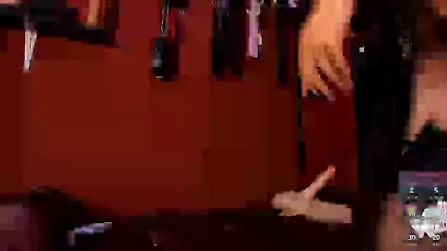 Snapshot of annavi_ chatting on September 18, 1:51 am annavi online show from September 18, 1:51 am