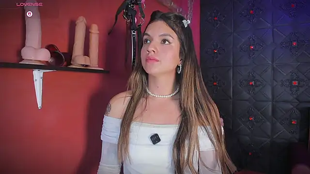 annavi  online show from March 27, 7:02 pm