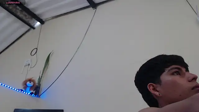 Lukas strong online show from November 16, 2:22 pm