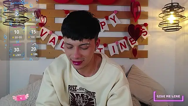 Steev Novoa online show from February 19, 10:34 am