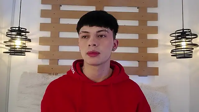 Steev Novoa online show from March 5, 7:49 am