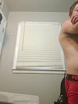 bigdickdaddy2184 online show from March 15, 10:49 pm