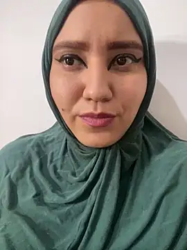 hannahayat online show from January 3, 3:33 pm