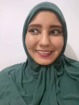 hannahayat online show from January 4, 12:05 am