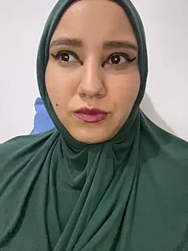 hannahayat online show from January 26, 12:43 pm