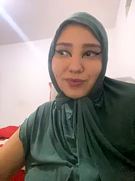 hannahayat online show from September 20, 2:18 pm