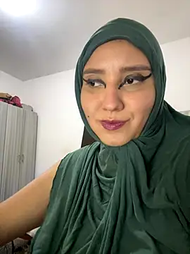 hannahayat online show from September 29, 8:57 pm