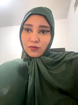 hannahayat online show from October 9, 8:18 pm