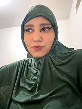 hannahayat online show from October 27, 8:46 pm