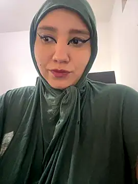 hannahayat online show from November 12, 12:49 pm