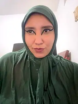 hannahayat online show from January 10, 8:43 pm