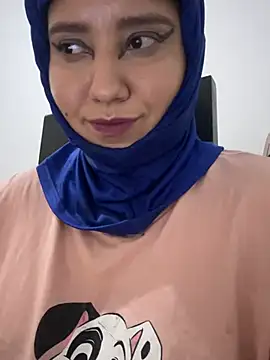hannahayat online show from July 4, 3:45 am