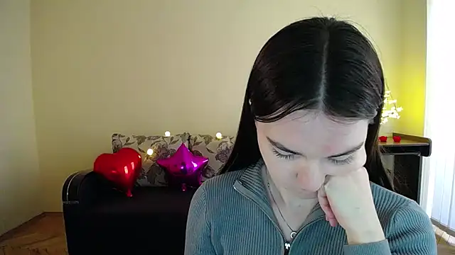 Pretty shy online show from March 8, 1:14 pm