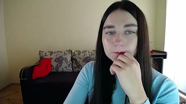 Pretty shy online show from October 31, 9:32 am