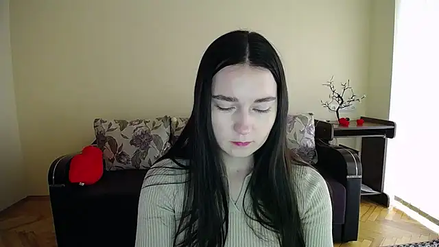 Pretty shy online show from November 6, 9:21 am