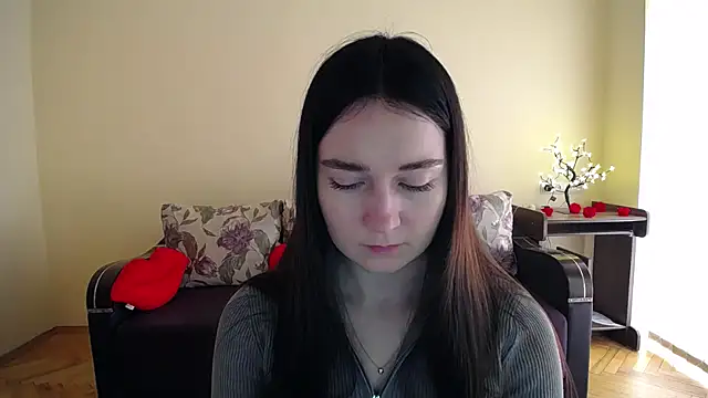 Pretty shy online show from April 7, 8:48 am