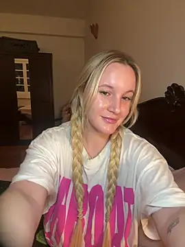 isisxoxx online show from February 15, 9:11 pm