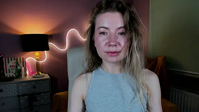 Mia Tasty online show from November 9, 2:59 pm