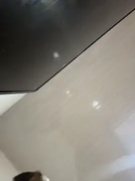 Snapshot of Emiily_lee chatting on March 17, 9:23 am Emiily lee online show from March 17, 9:23 am